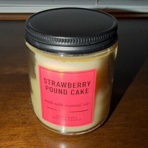 Bath & Body Works single wick jar candle